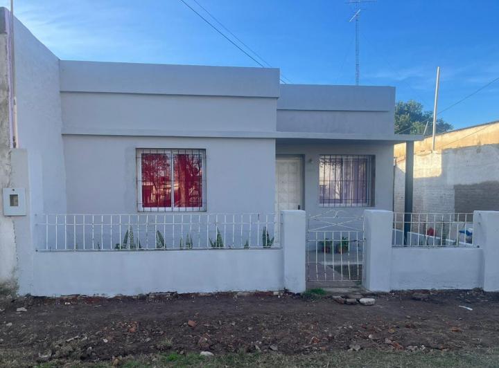 Casa · 95m² · 10 Ambientes · 1 Cochera