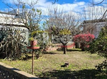 Casa · 90m² · 3 Ambientes · 1 Cochera · Venta de Casa 3 Ambientes en Mechita Bragado