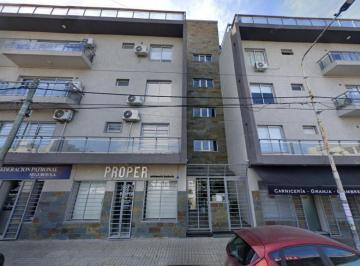Departamento de 2 ambientes, Morón · En Venta - Departamento 2 Amb Al Frente con Cochera Haedo Excelente Ubicación
