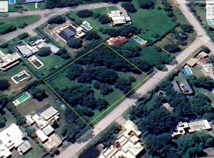 Terreno · 3000m²