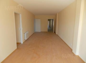 Departamento · 82m² · 4 Ambientes · Venta Semipiso 4 Ambientes a Estrenar Balcón Terraza - Flores