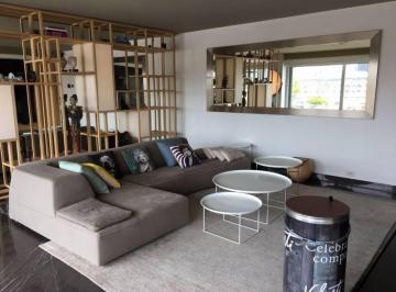 Departamento · 360m² · 5 Ambientes · 2 Cocheras · Exclusivo Penthouse en Edificio Cruceros Terraza Privada Unico.