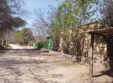 Quinta vacacional · 121m² · 5 Ambientes · 2 Cocheras · Finca en Venta en Londres - Catamarca