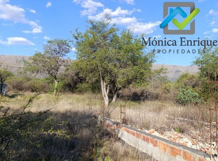 Terreno · 1244m² · 2 Ambientes · 1 Cochera
