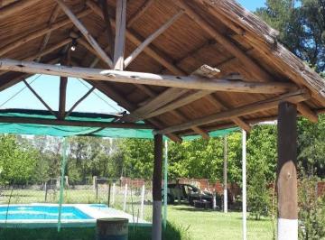 Quinta vacacional · 62m² · 2 Ambientes · Venta, Quinta con Vivienda, pileta y Quincho, lote 1520 Mtrs, Pontevedra