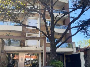 Departamento de 3 ambientes, Almirante Brown · Departamento de 3 Ambientes en Venta
