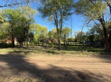 Terreno · 783m² · Terreno en Villa Castelar, Villa General Belgrano, con Servicios.