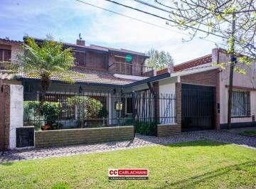 Casa · 149m² · 4 Ambientes · 1 Cochera · Casa en Venta La Florida Rosario - 3 Dorm.