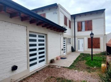 Casa de 4 ambientes, Bahía Blanca · Casa - Bahia Blanca