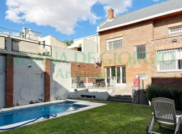 Casa de 5 ambientes, Belgrano · 4 Dorm + Dep | Jardín y Pileta | 2 Cocheras
