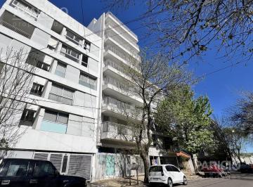 Departamento · 48m² · 2 Ambientes · 1 Cochera · Departamento de un Dormitorio con Cochera en Venta