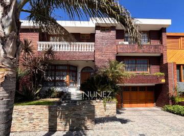 ANC-ANC-1472_2 · Casa 5 Ambientes en Bernal Este, Barrio Parque, Quilmes