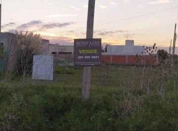 Terreno , La Plata · Se Vende Lote - Terreno 10x30 en Calle 489 Esquina 4 | Villa Castells