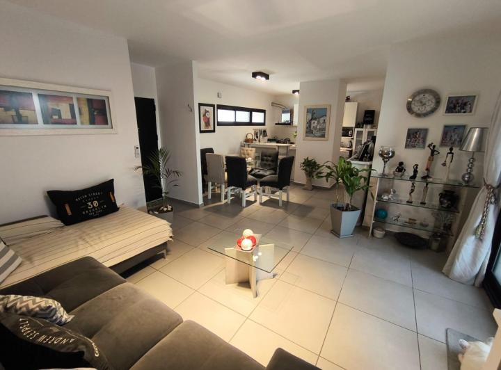 Departamento · 80m² · 3 Ambientes · 1 Cochera