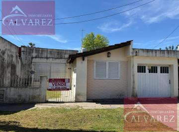 Casa · 128m² · 6 Ambientes · 1 Cochera · Apto Credito - Casa Maschwitz - 3 Dorm y Jardín