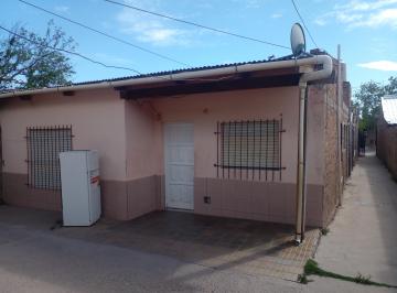 PH de 2 ambientes Alquiler $ 700.000 · Alquilo Departamento de un Dormitorio