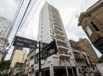Departamento · 104m² · 5 Ambientes · 1 Cochera · Piso de 2 Dorm., Escritorio y Cochera