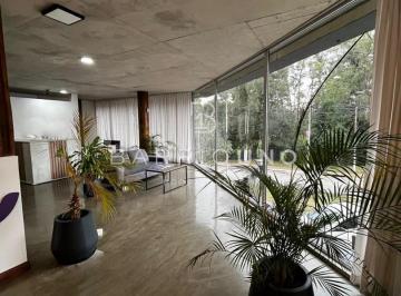 Oficina comercial · 106m² · Oficina Moderna en Casuarinas | Frente Vidriado + 3 Despachos | a m. de Las Toscas