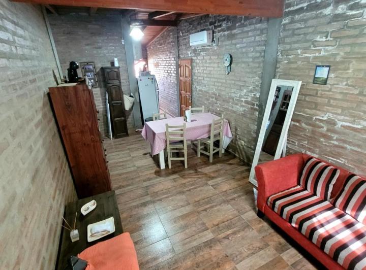 Casa · 220m² · 4 Ambientes