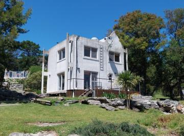 Casa · 160m² · 2 Dormitorios · Venta / Casa en El Balcon del Golf / Sierra de Los Padres