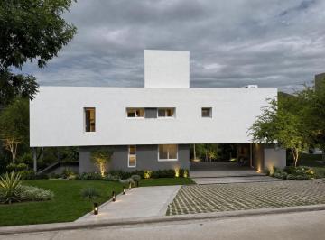 Casa · 260m² · 3 Ambientes · 2 Cocheras · ¡Venta! Casa en Estancia Q2 ¡A Estrenar!