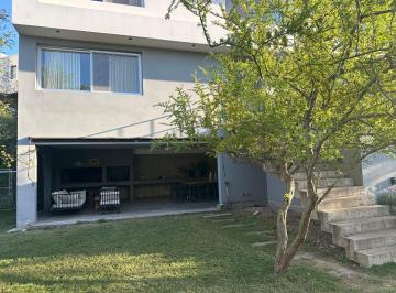 Casa de 7 ambientes, La Calera · La Pankana - 3 Dorm. - Quincho Cerrado - Cochera 3 - Pileta