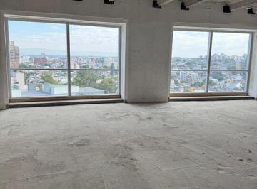Oficina comercial · 165m² · 1 Ambiente · Alquiler Oficina de Categoría en Torre Capitalinas 165 m² Piso 10