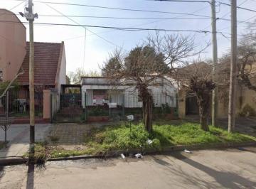Casa · 34m² · 3 Ambientes · Casa en Venta a Reciclar en Monte Grande