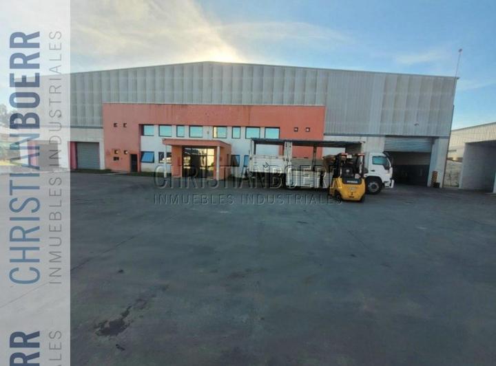 Bodega-Galpón · 5000m² · 2 Ambientes