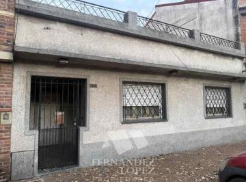 Casa de 3 ambientes, Quilmes · Propiedad Desarrollada en Planta Baja Sobre Lote de 8,66 X 18,78 m