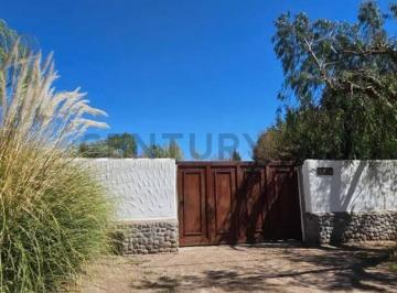 Casa · 398m² · 3 Dormitorios · 2 Cocheras · Exclusiva Casa en San Martin