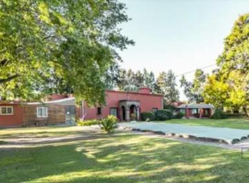 Local comercial · 450m² · 10 Ambientes · Venta Fondo de Comercio, Residencia Para Adultos en Jose Ingenieros Al 8000