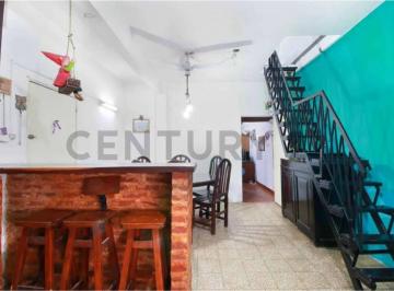 Departamento · 71m² · 3 Ambientes · Venta de PH 3 Ambientes en Temperley, Lomas de Zamora