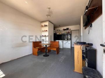 Departamento · 37m² · 3 Ambientes · Venta de Departamento 3 Ambientes Sobre La Calle Andres Baranda N°4122 Entre Las Calles Brasi.