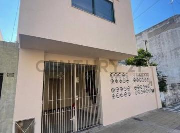PH · 145m² · 4 Ambientes · 1 Cochera · Casa en Venta Lanusita