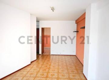 Departamento · 64m² · 3 Ambientes · Venta Departamento 3 Ambientes en Lanús Oeste