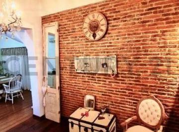 PH · 84m² · 3 Ambientes · PH 3 Ambientes Al Frente, Muy Buena Ubicacion en Lanus Oeste, Digna de Ver