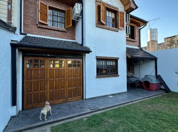 Casa de 5 ambientes, Morón · Chalet 5 Amb. San Nicolas Al 1300 - Castelar Norte