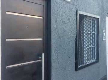 PH de 3 ambientes, San Fernando · Excelente Depto Tipo Casa Sín Cochera por Día Semana Quincena o Mes!