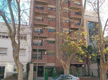 Departamento de 3 ambientes, Rosario · Bvd. Oroño 14 Bis Departamento Dos Dorm. con Patio Esclusivo Planta Baja