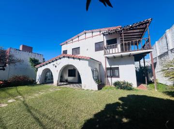 Casa de 4 ambientes, Córdoba · Venta Casa Sobre Calle Rodriguez del Busto!