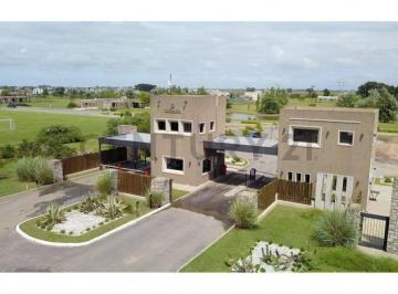 Terreno · 817m² · Venta Lote 817 m² Club de Campo Cruz del Sur - Corredor Canning - San Vicente