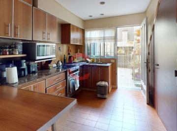 Casa · 123m² · 4 Ambientes · 1 Cochera · Venta PH 4 Ambientes Al Frente con Cochera y Terraza — Carapachay