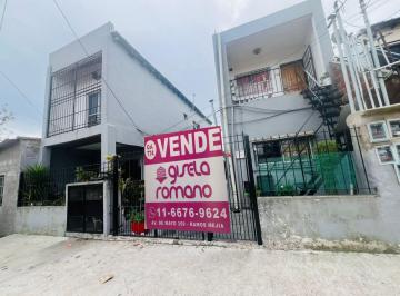 Departamento de 7 ambientes, La Matanza · Venta 7 Dptos en Block, Montgolfier Al 3900 Muy Buena Zona