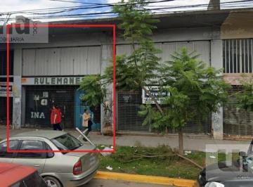 Local comercial · 167m² · Local - Moreno