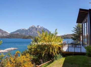 Casa · 250m² · 5 Ambientes · 3 Cocheras · Casa con Excelente Vista en Llao Llao!