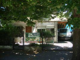 Casa · 260m² · 5 Ambientes · 1 Cochera · Vende:casa