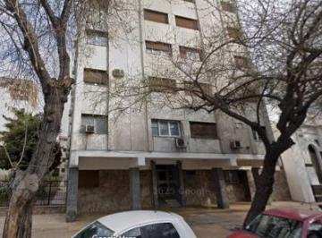 Departamento de 3 ambientes, Ciudad de Mendoza · Departamento de 2 Dorm. en Venta - Ciudad de Mendoza