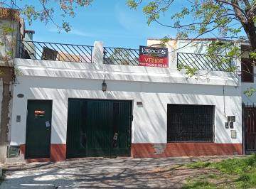 PH de 3 ambientes, Lomas de Zamora · Depto. Tipo Casa Al Frente 3 Amb con Garage y Terraza, Bien Ubicado.