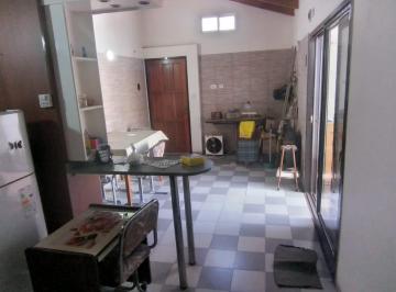 PH de 2 ambientes, La Matanza · PH 2 Amb Impecable Estado con Patio